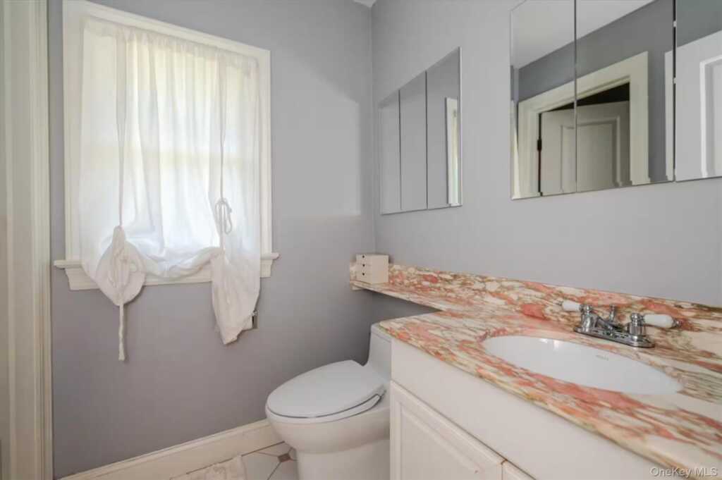 107 Puritan Drive, Rye, NY 10573 - Photo 31 of 43
