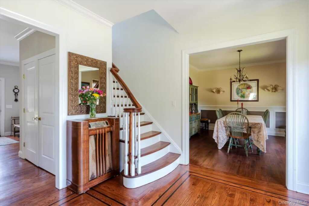 107 Puritan Drive, Rye, NY 10573 - Photo 4 of 43