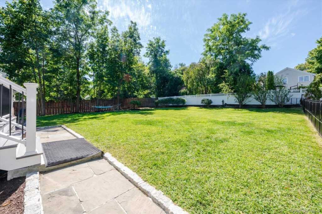 107 Puritan Drive, Rye, NY 10573 - Photo 42 of 43