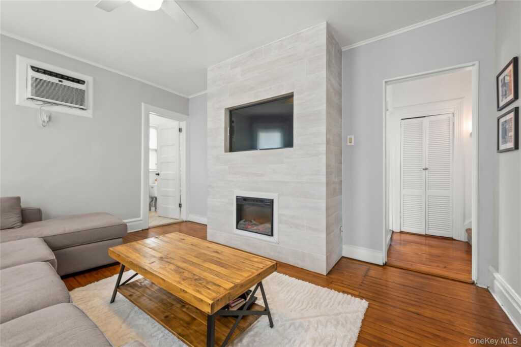 46 Meadow Lane, New Rochelle, NY 10805 - Photo 28 of 39