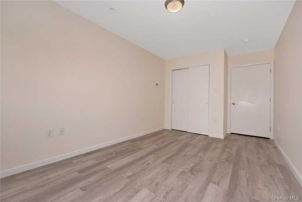 68 Lake Street, Unit #305, White Plains, NY 10603 - Photo 6 of 33