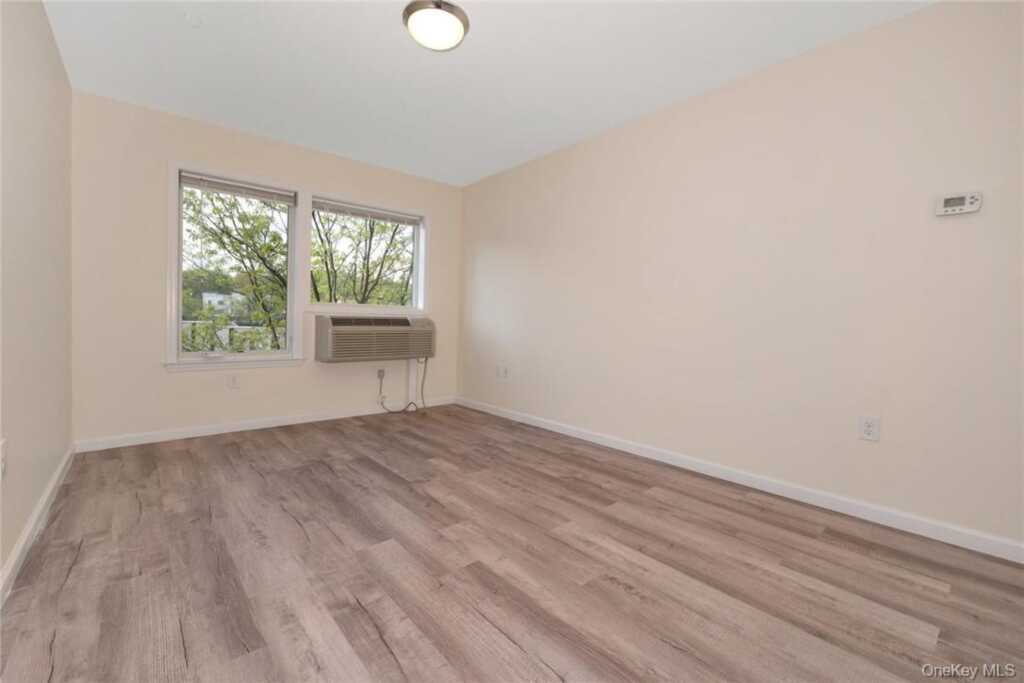 68 Lake Street, Unit #305, White Plains, NY 10603 - Photo 7 of 33