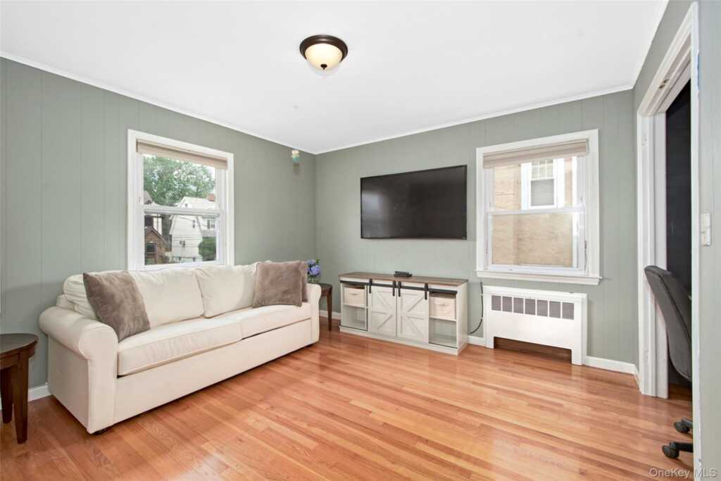107 Adams Avenue, Rye, NY 10573 - Photo 20 of 24