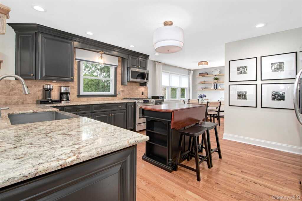 107 Adams Avenue, Rye, NY 10573 - Photo 9 of 24