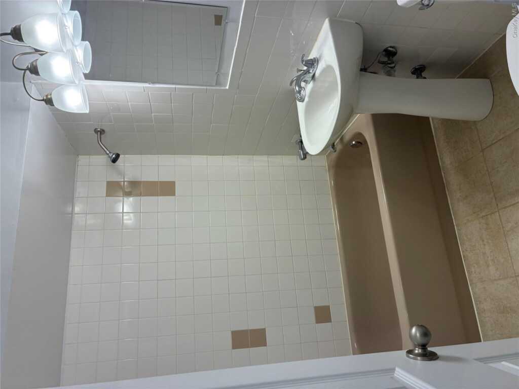 21 Pavilion Road, Unit #21, Suffern, NY 10901 - Photo 8 of 8