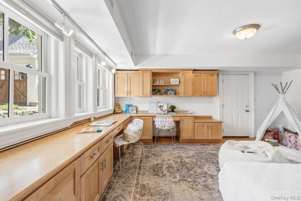 731 Forest Avenue, Rye, NY 10580 - Photo 42 of 50