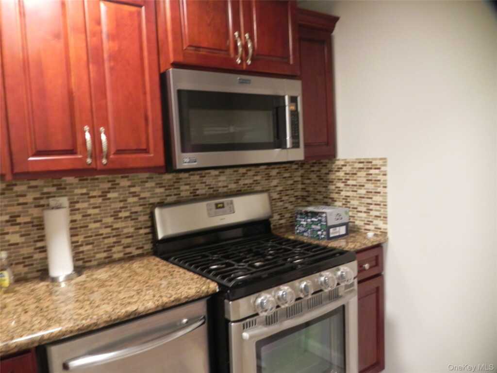 1250 North Avenue, Unit #110, New Rochelle, NY 10804 - Photo 11 of 27