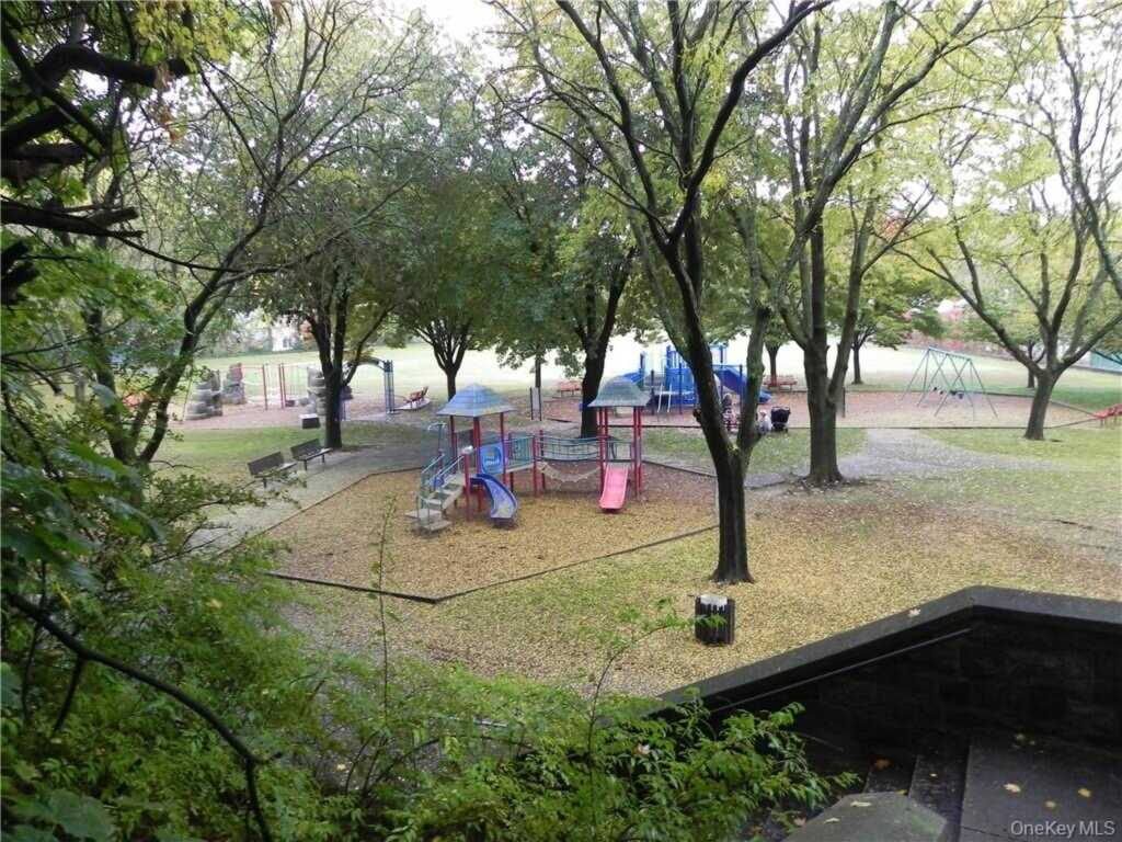 1250 North Avenue, Unit #110, New Rochelle, NY 10804 - Photo 24 of 27