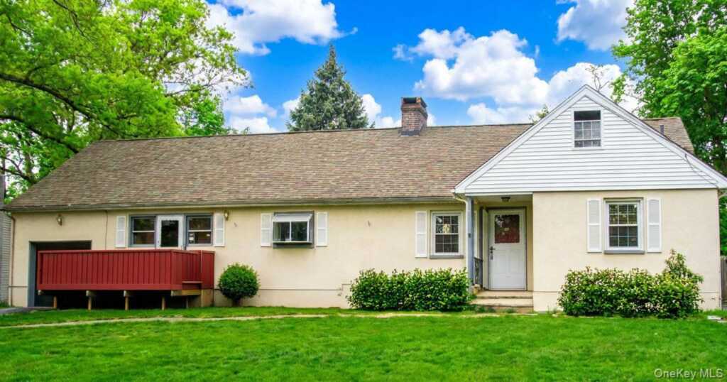 16 Ward Street, Suffern, NY 10901