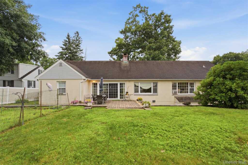 16 Ward Street, Suffern, NY 10901 - Photo 36 of 48