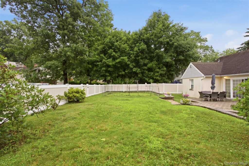 16 Ward Street, Suffern, NY 10901 - Photo 38 of 48