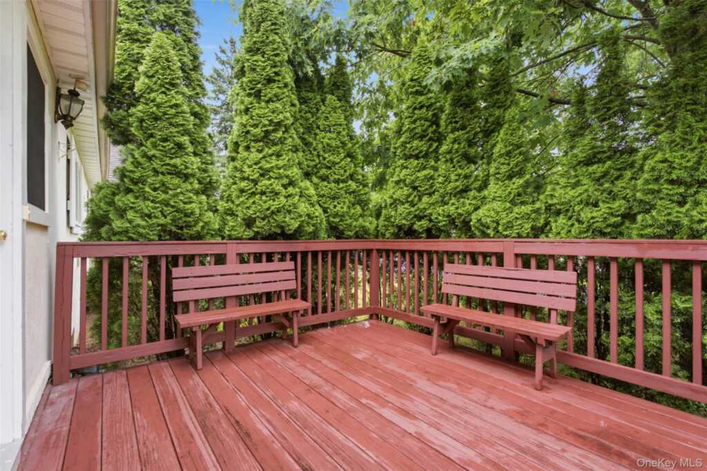 16 Ward Street, Suffern, NY 10901 - Photo 39 of 48