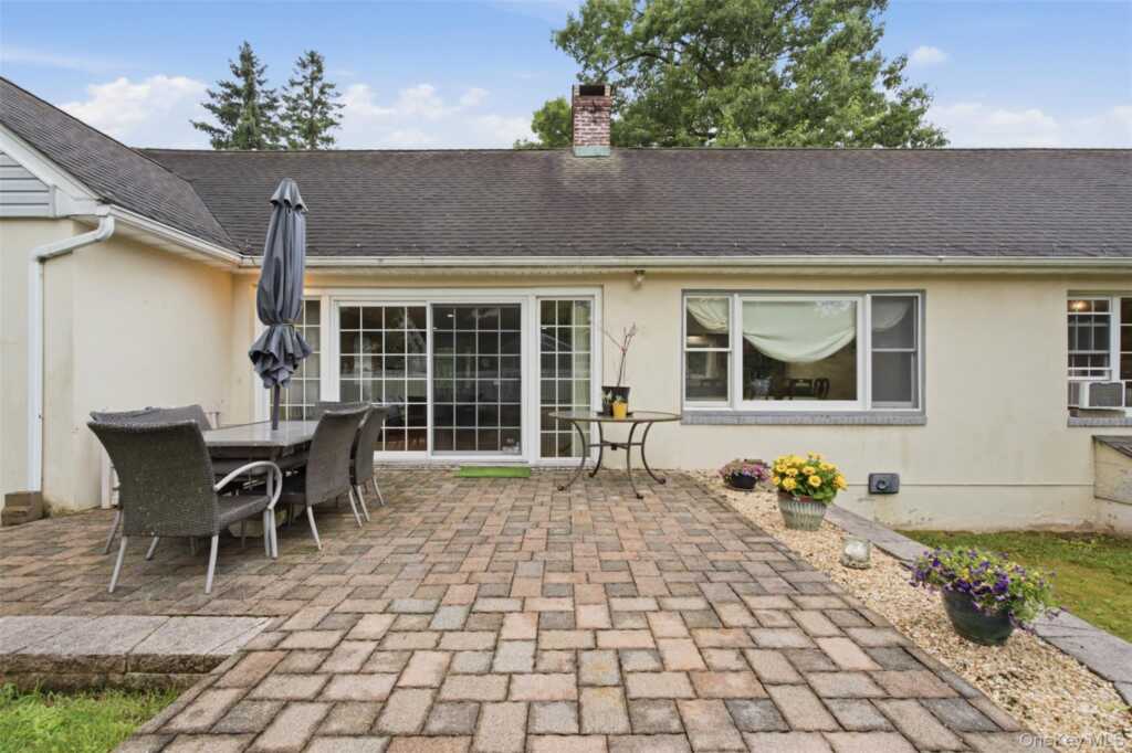 16 Ward Street, Suffern, NY 10901 - Photo 40 of 48