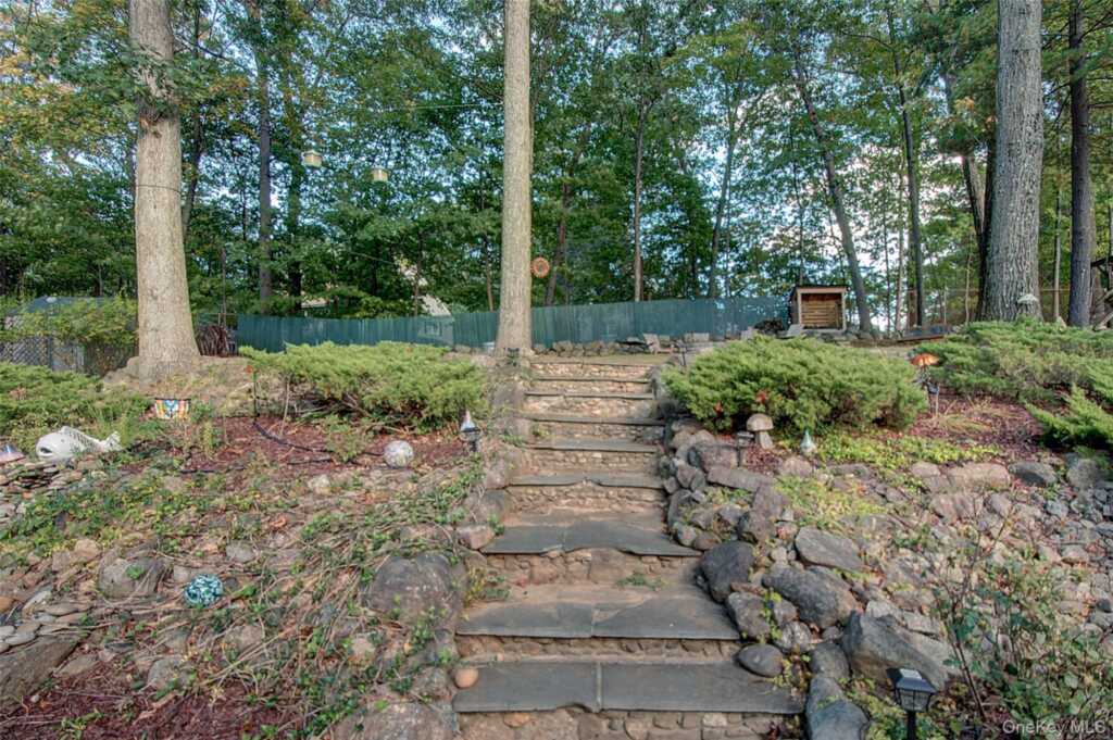 9 Prospect Place, Suffern, NY 10901 - Photo 38 of 50