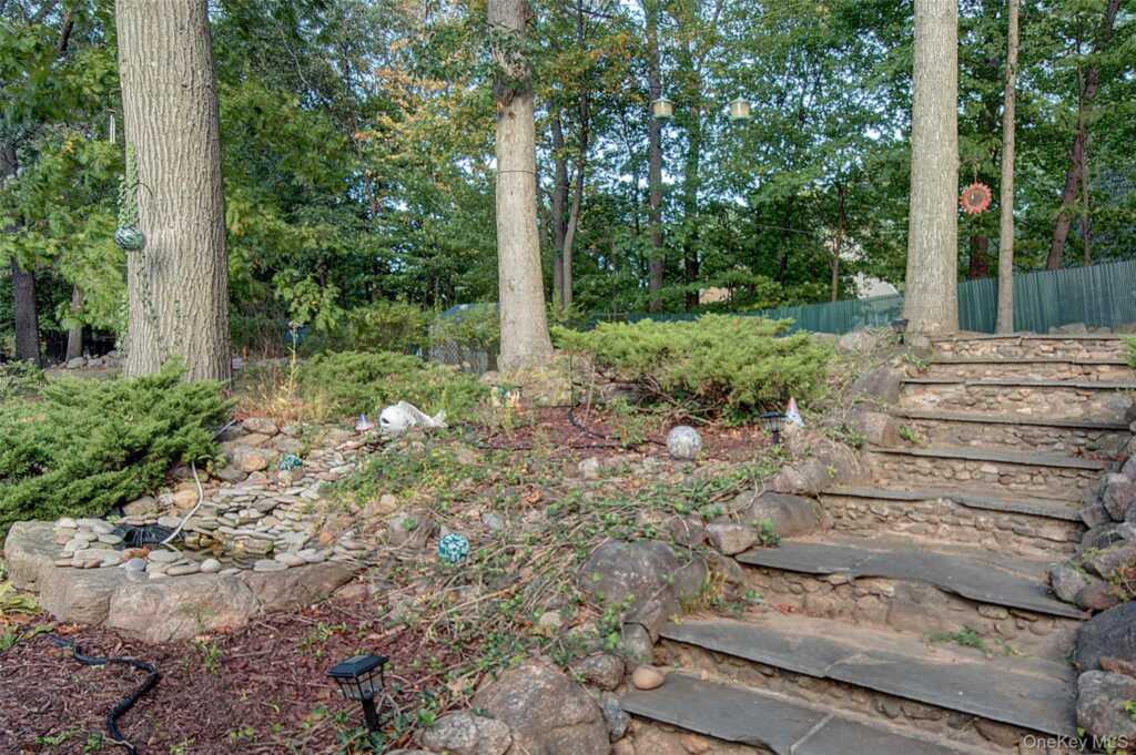9 Prospect Place, Suffern, NY 10901 - Photo 39 of 50