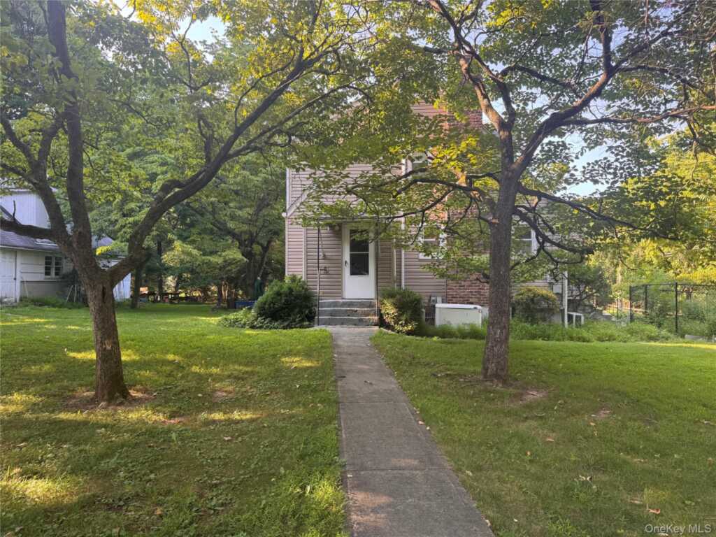 245 Zukor Road, New City, NY 10956