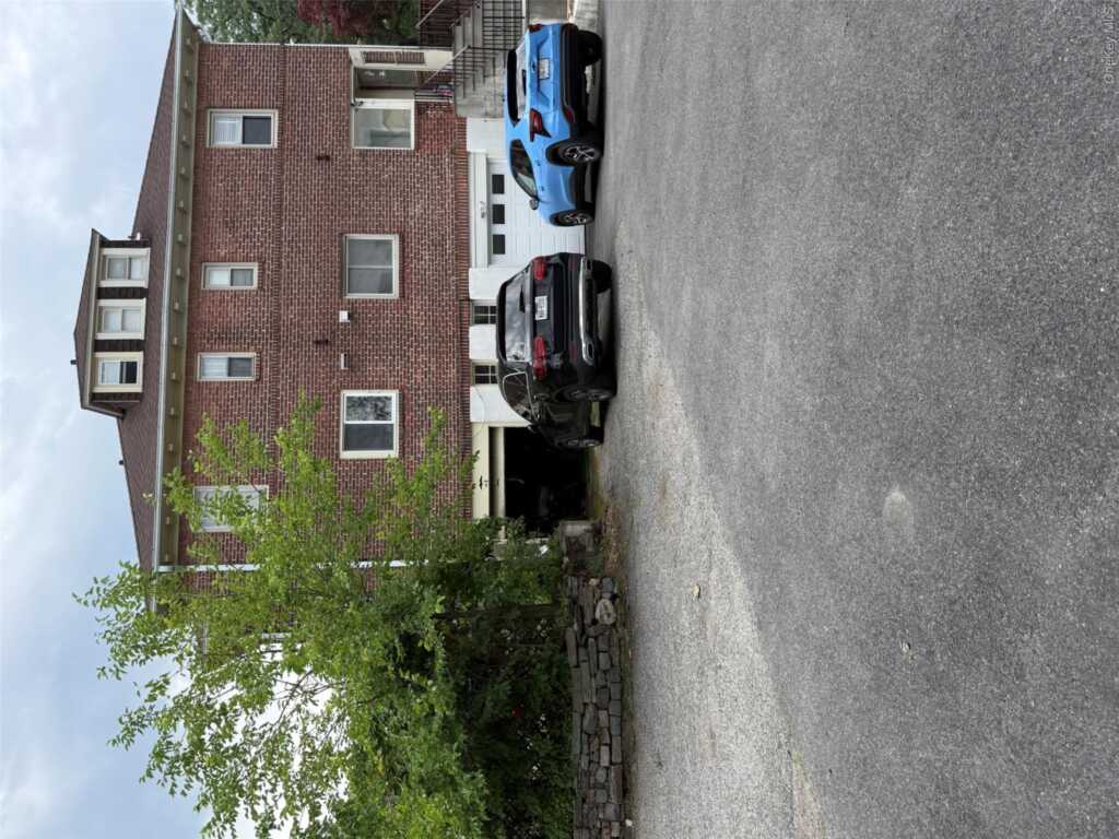 92 Woodland Avenue, New Rochelle, NY 10805 - Photo 4 of 4