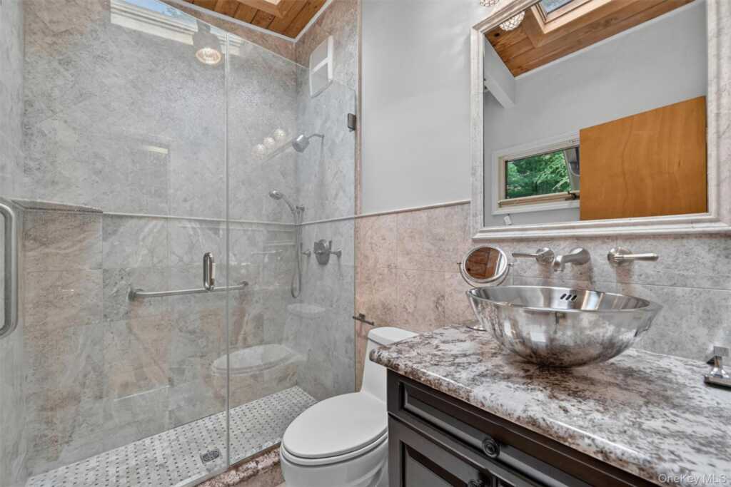 2 Catalina Court, Suffern, NY 10901 - Photo 11 of 37