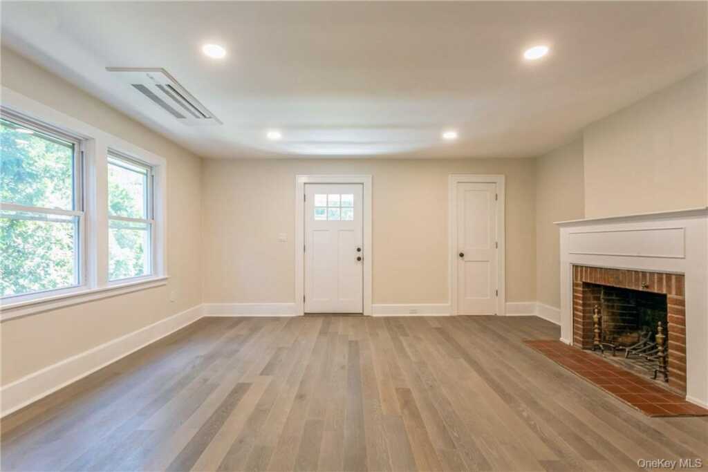 215 Purchase Street, Unit #A, Rye, NY 10580 - Photo 4 of 21