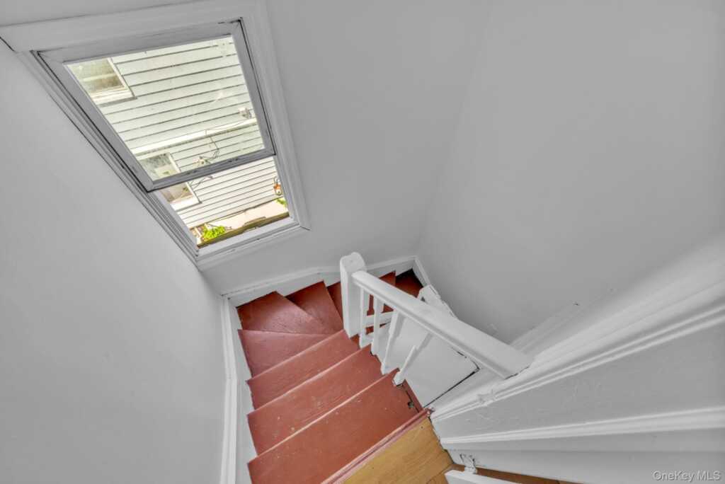 38 Trinity Place, New Rochelle, NY 10805 - Photo 24 of 50