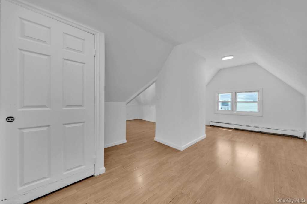 38 Trinity Place, New Rochelle, NY 10805 - Photo 25 of 50