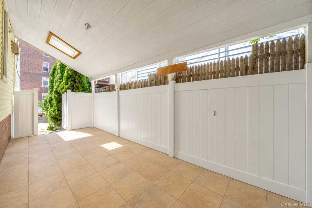 38 Trinity Place, New Rochelle, NY 10805 - Photo 44 of 50