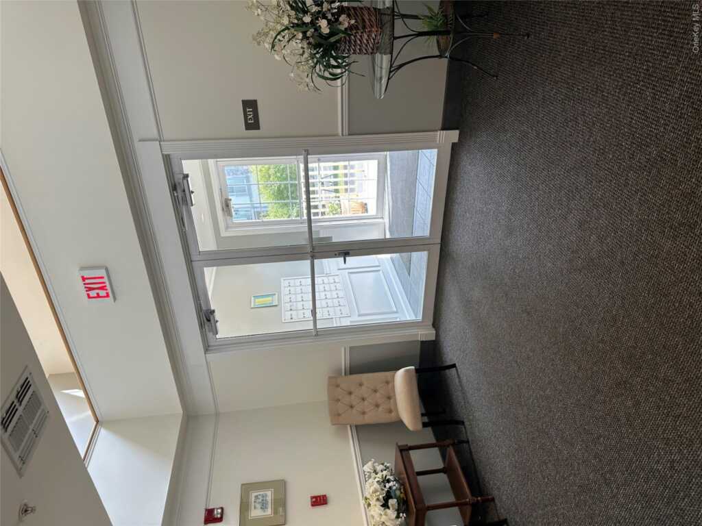 28 N De Baun Avenue, Unit #201, Suffern, NY 10901 - Photo 2 of 9