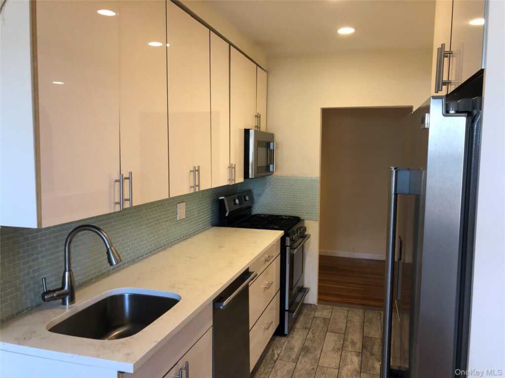 1 S Broadway, Unit #6H, White Plains, NY 10601 - Photo 5 of 7