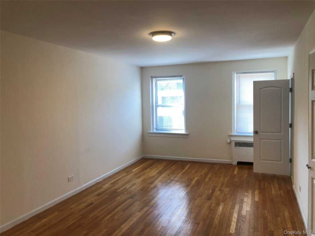 1 S Broadway, Unit #6H, White Plains, NY 10601 - Photo 6 of 7