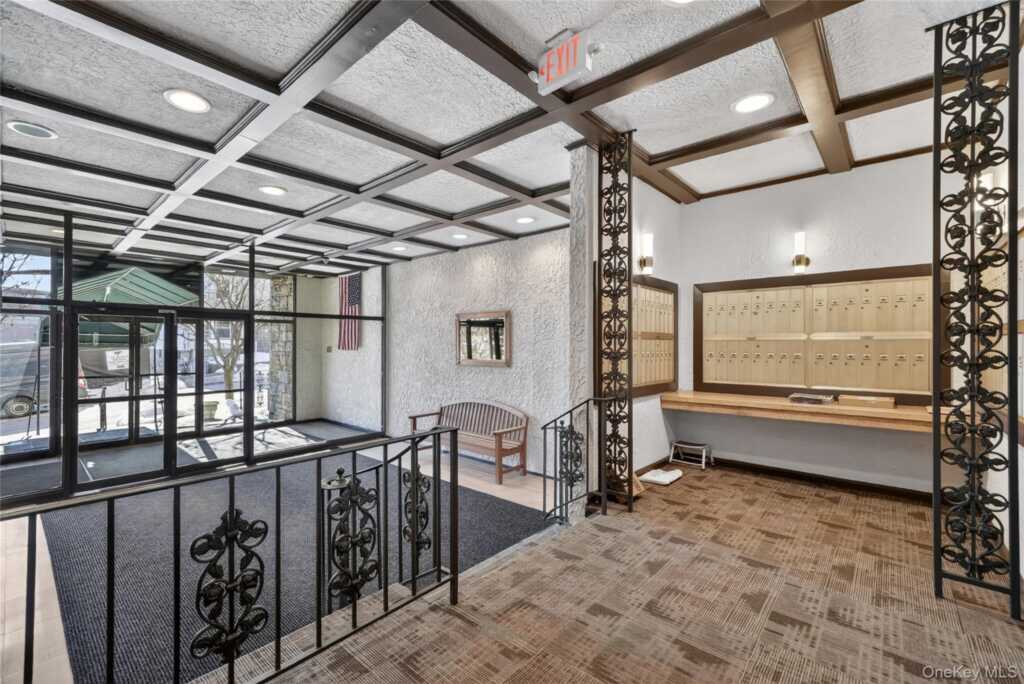 25 Franklin Avenue, Unit #2K, White Plains, NY 10601 - Photo 16 of 16