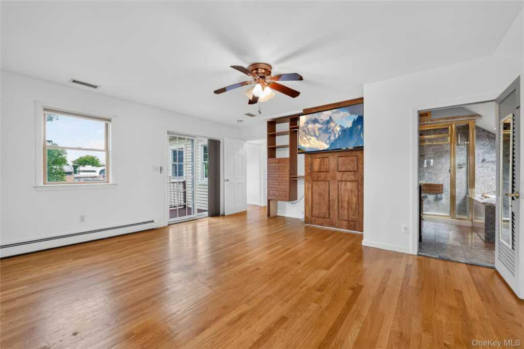 67 Topland Road, White Plains, NY 10605 - Photo 19 of 47