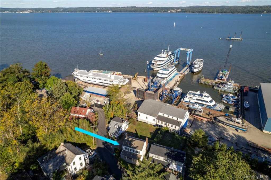 7 Van Houten Street, Nyack, NY 10960 - Photo 19 of 31