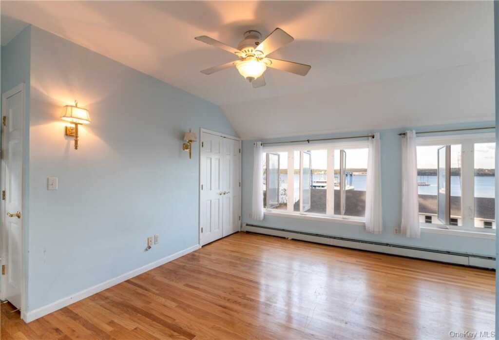 7 Van Houten Street, Nyack, NY 10960 - Photo 7 of 31