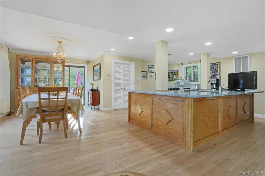 908 Route 9W, Nyack, NY 10960 - Photo 12 of 42
