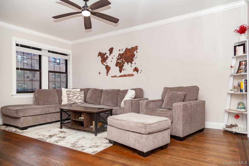 23 Old Mamaroneck Road, Unit #3E, White Plains, NY 10605 - Photo 4 of 13