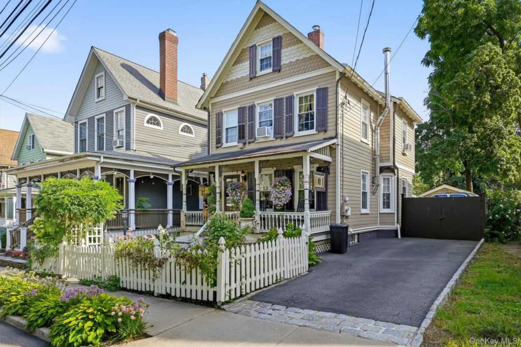 133 Cedar Hill Avenue, Nyack, NY 10960 - Photo 2 of 49
