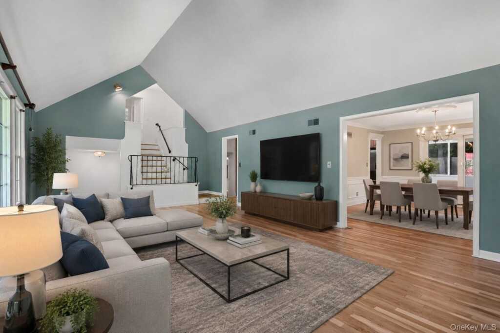 7 Stanley Road, White Plains, NY 10605 - Photo 19 of 50