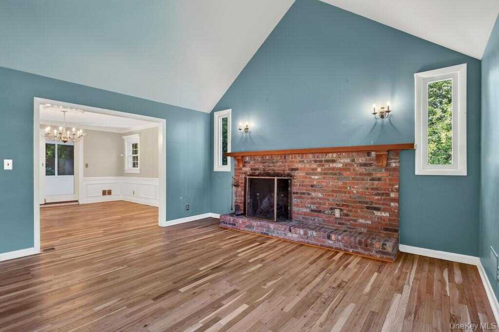 7 Stanley Road, White Plains, NY 10605 - Photo 33 of 50