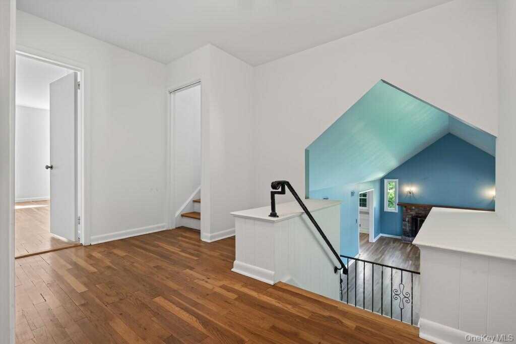 7 Stanley Road, White Plains, NY 10605 - Photo 42 of 50