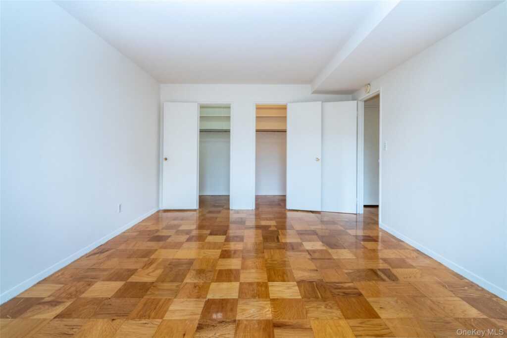 125 Lake Street, Unit #11-D North, White Plains, NY 10604 - Photo 13 of 27
