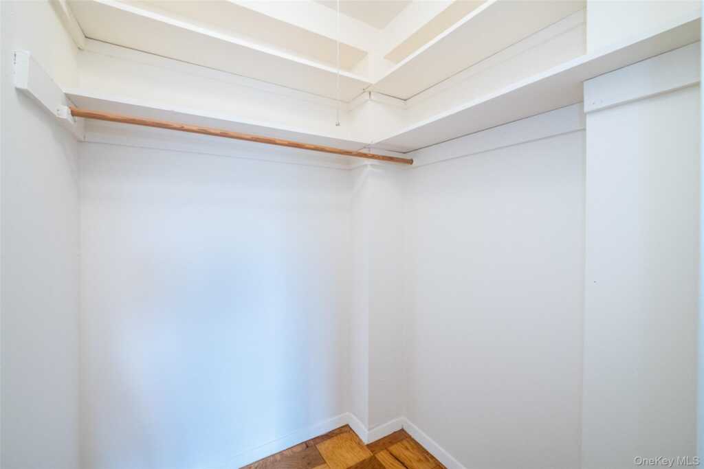 125 Lake Street, Unit #11-D North, White Plains, NY 10604 - Photo 26 of 27