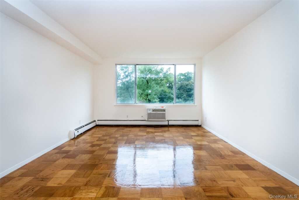 125 Lake Street, Unit #11-D North, White Plains, NY 10604 - Photo 9 of 27