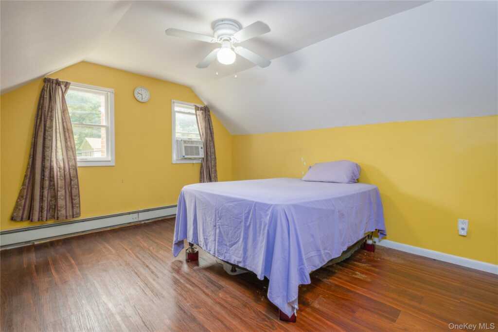 22 W Crooked Hill Road, Pearl River, NY 10965 - Photo 14 of 17