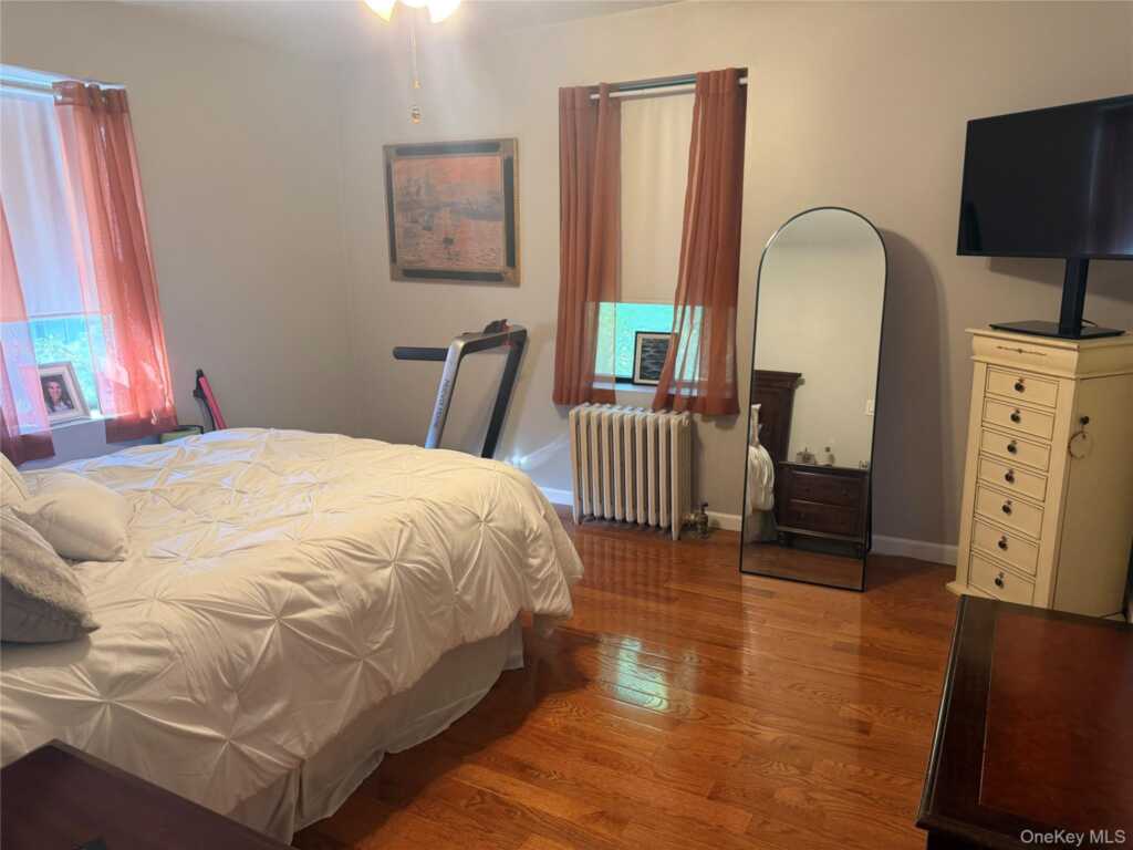 30 Windsor Terrace, Unit #2D, White Plains, NY 10601 - Photo 11 of 24
