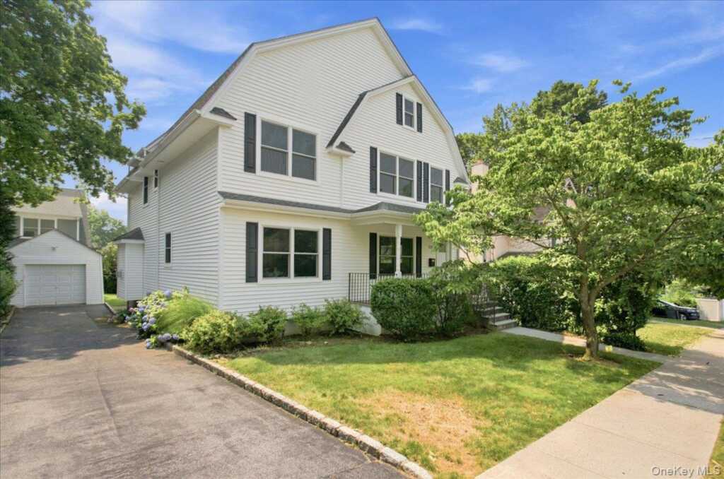 1219 Henry Avenue, Rye, NY 10543