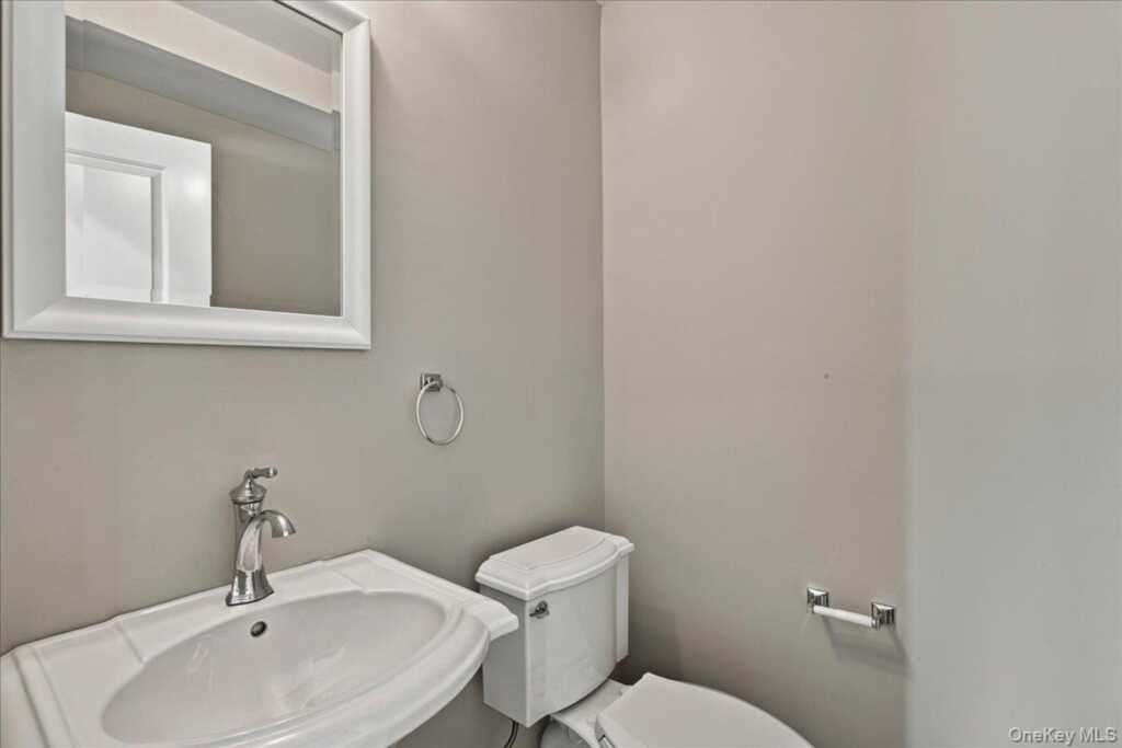 1219 Henry Avenue, Rye, NY 10543 - Photo 11 of 20