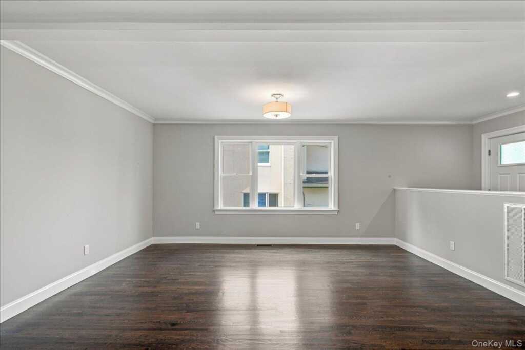 1219 Henry Avenue, Rye, NY 10543 - Photo 4 of 20