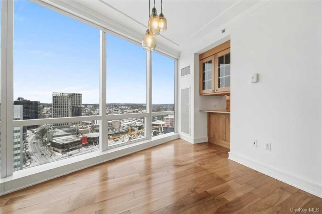 5 Renaissance, Unit #18E, White Plains, NY 10601 - Photo 14 of 34