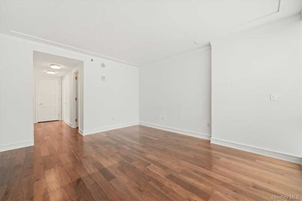 5 Renaissance, Unit #18E, White Plains, NY 10601 - Photo 27 of 34