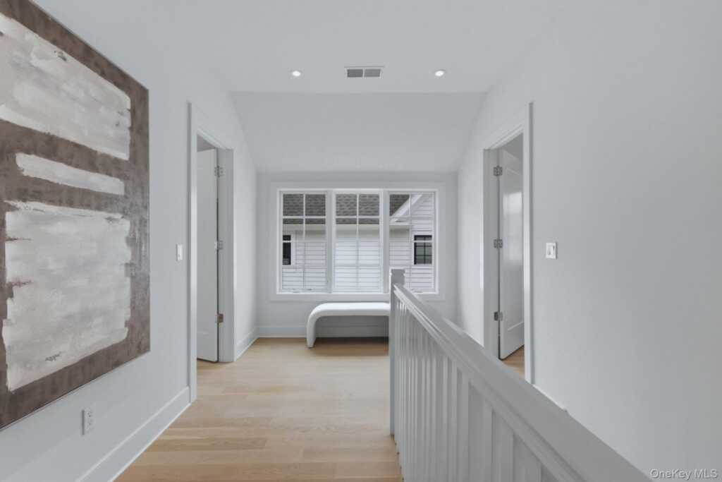 4 Primrose Lane, Rye, NY 10573 - Photo 19 of 50